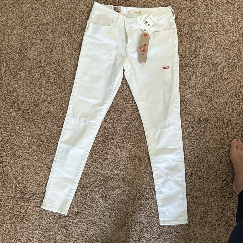 Levi’s size 30 super skinny jeans